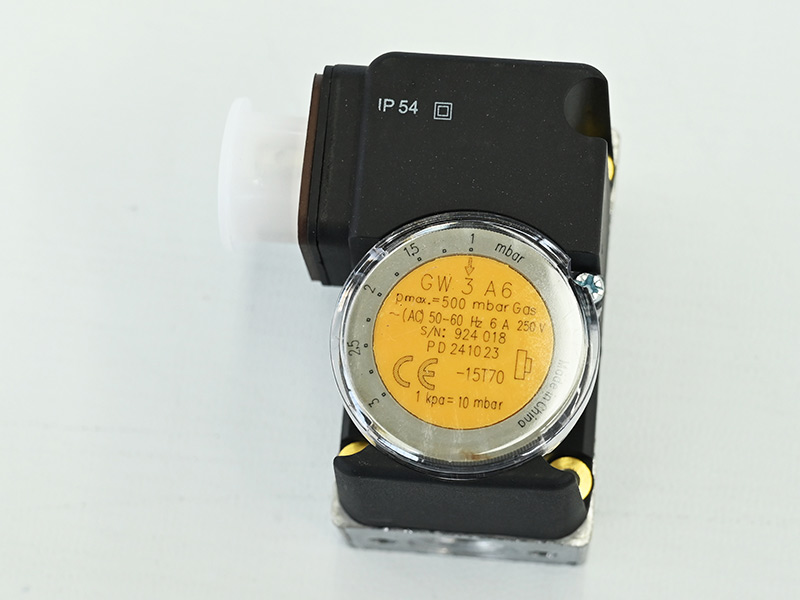 GW3A6风压开关