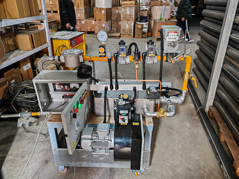 颉森线性燃烧机